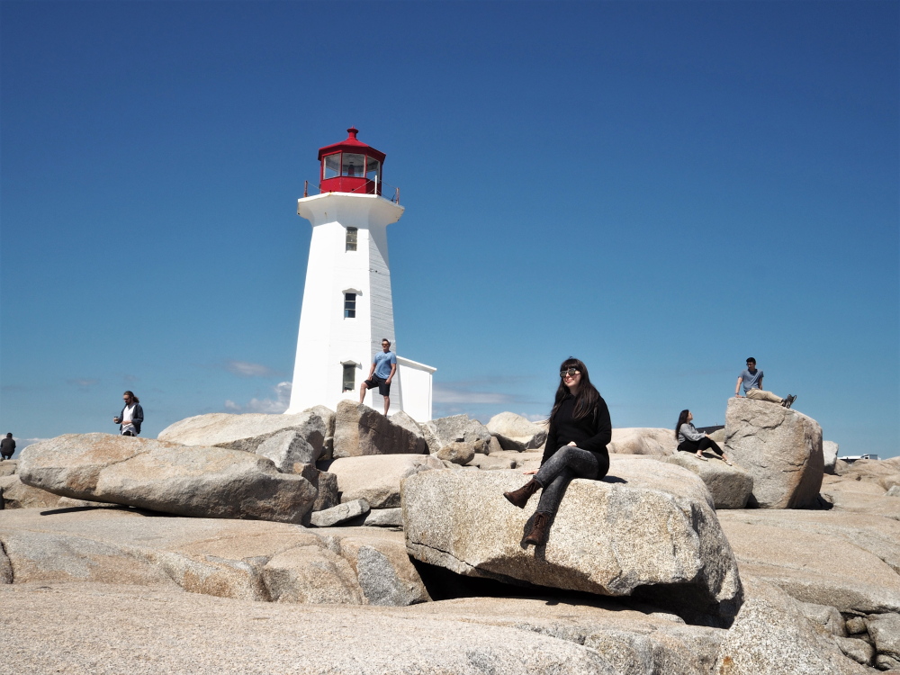 Featured – How to Spend an Afternoon Exploring Peggy’s Cove, Nova Scotia